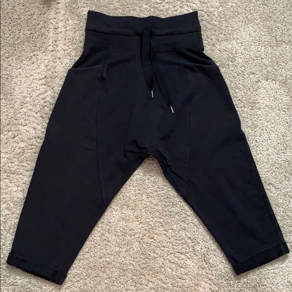 Cropped cuffed lulu sweats